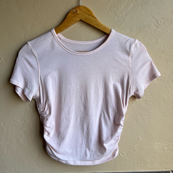 Lululemon 🍋 All It Takes Short Sleeve
Butter Pink Size 6 - Picture 6 of 11